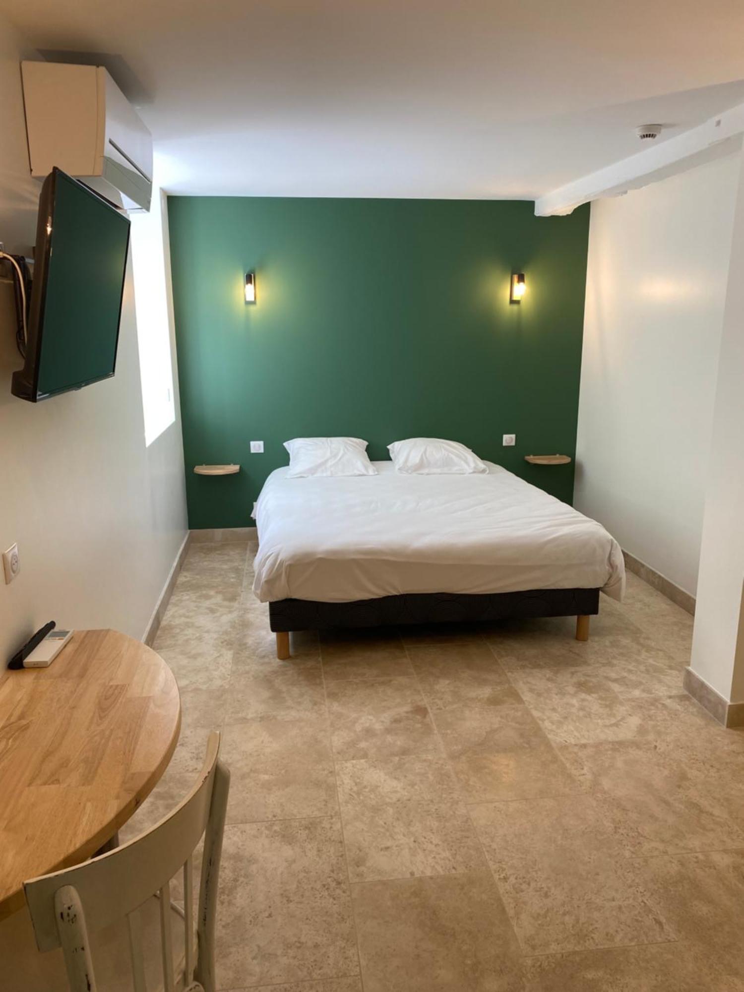 La Clef Des Champs Otel Jugeals-Nazareth Oda fotoğraf